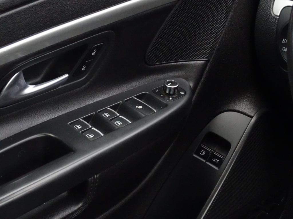 Volkswagen Eos 1.4 tsi highline | leder | bluetooth