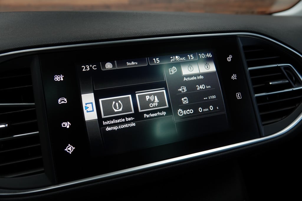Peugeot 308 sw 1.2 puret | cruise | pdc | dab |