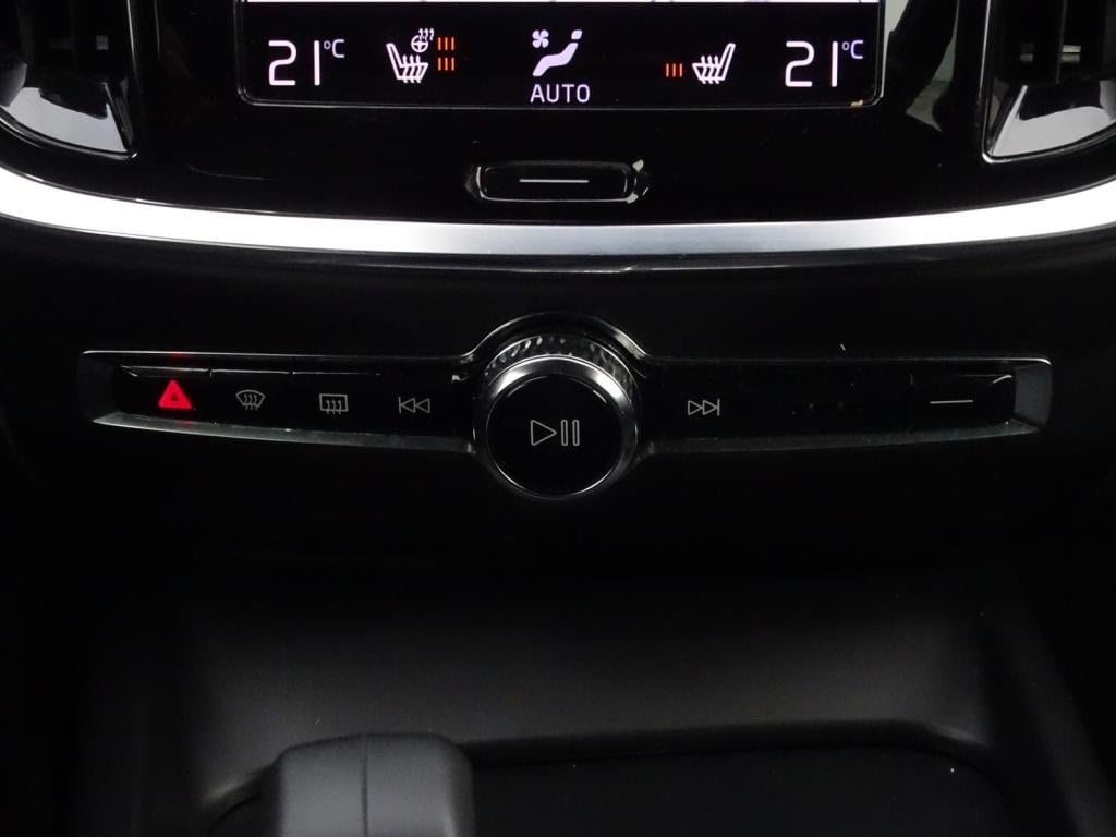 Volvo V60 2.0 b3 momentum advantage | led | stoel-stuurverwarming