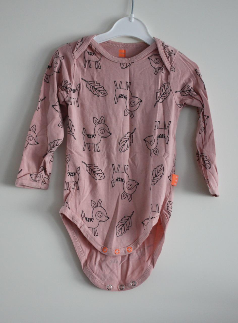 Rompertje met hertjes print  maat 74- 80