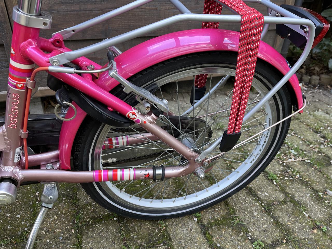 Meisjesfiets 20 inch. Heel netjes en in orde. Lees advertentie.