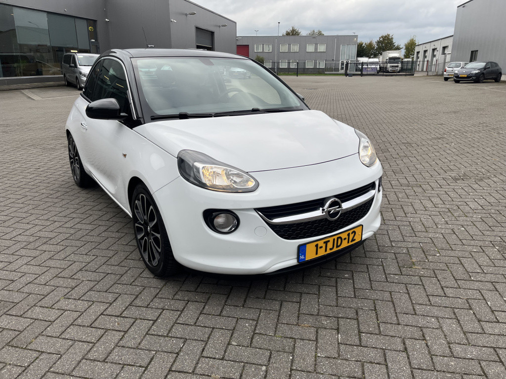 Opel Adam 1.2 glam