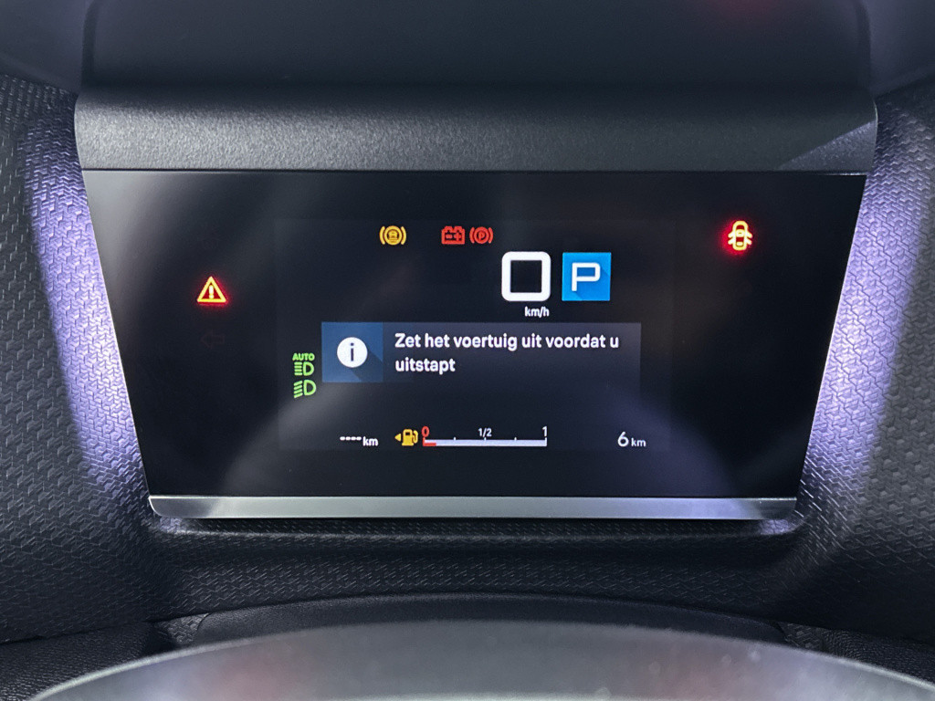 Citroen C4 hybrid 136 pk automaat max | rijklaar | panoramadak | stoelverwa