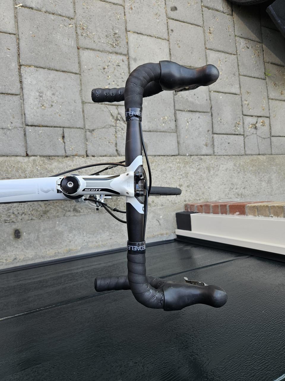 Scott Speedster - maat L - FFWD carbon wielen.