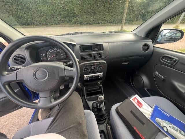 Daihatsu Cuore 1.0-12v tokyo