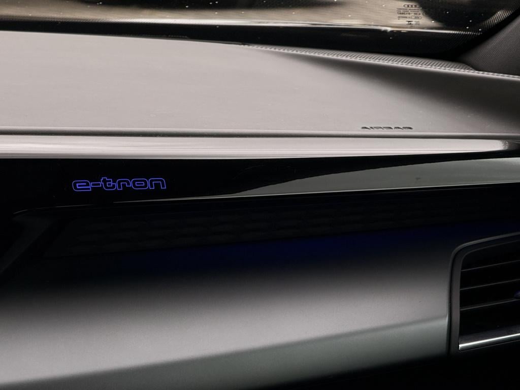 Audi E-tron Gt 93 kwh | audi exclusive | bang & olufsen | apple carplay | d