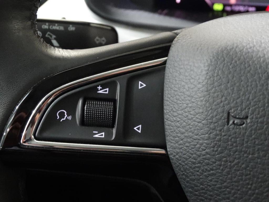 Skoda Kamiq 1.0 tsi greentech 115pk dsg-7 ambition