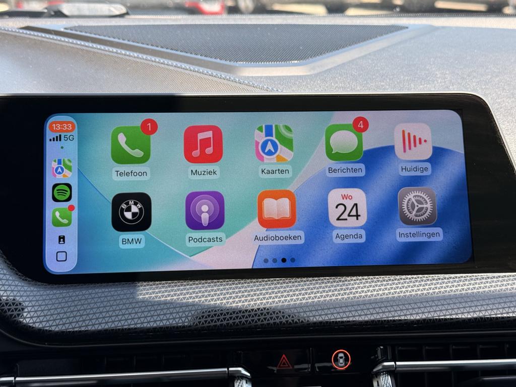 BMW 1 Serie 118i m-sport executive edition | apple carplay | harman kardon 
