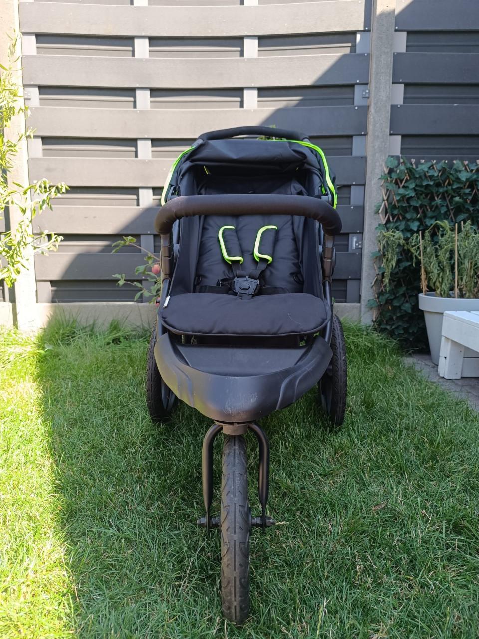 Kinderwagen: Hauck Runner, zo goed als nieuw (inclusief regenhoes)