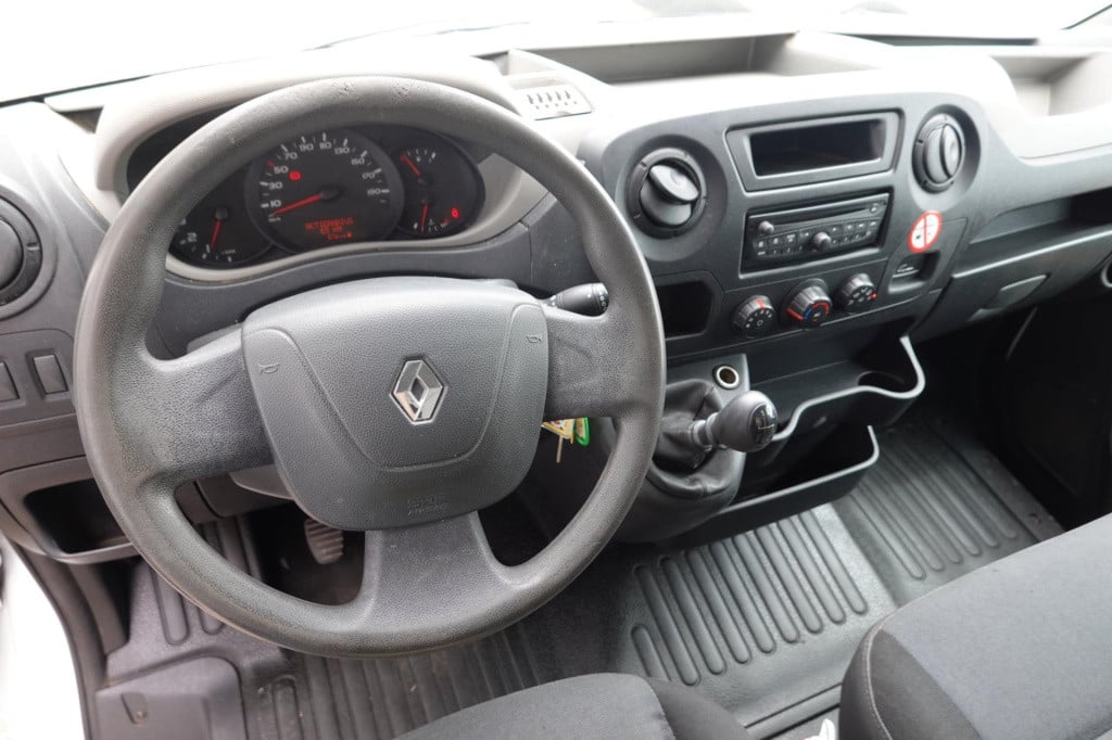 Renault Master t28 2.3 dci l1h2