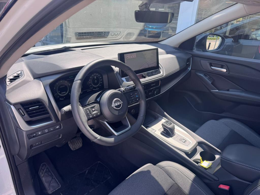 Nissan Qashqai 1.3 mhev xtronic n-connecta
