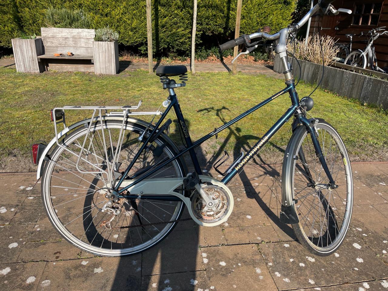 Damesfiets koga myata met rokkenzadel