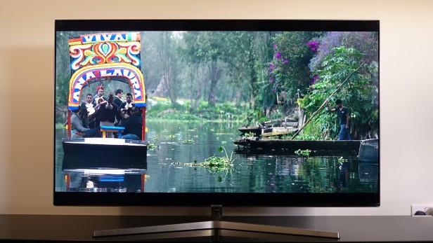 Luxe design Samsung 49 Inch -125cm 4k UHD LED 120Hz Smart - WiFi -Bluetooth