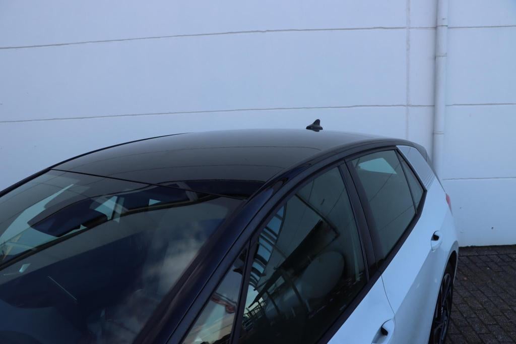 Volkswagen Id.3 first 58 kwh