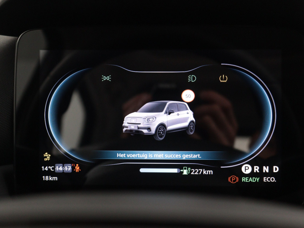 Leapmotor T03 design | rijklaar | adaptive cruise control | panoramadak | a