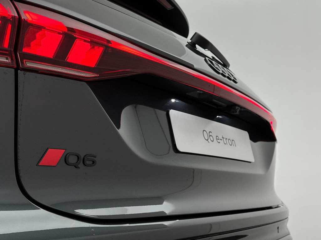 Audi Q6 E-tron s edition e-tron perf 225kw/306pk 100kwh hatchback