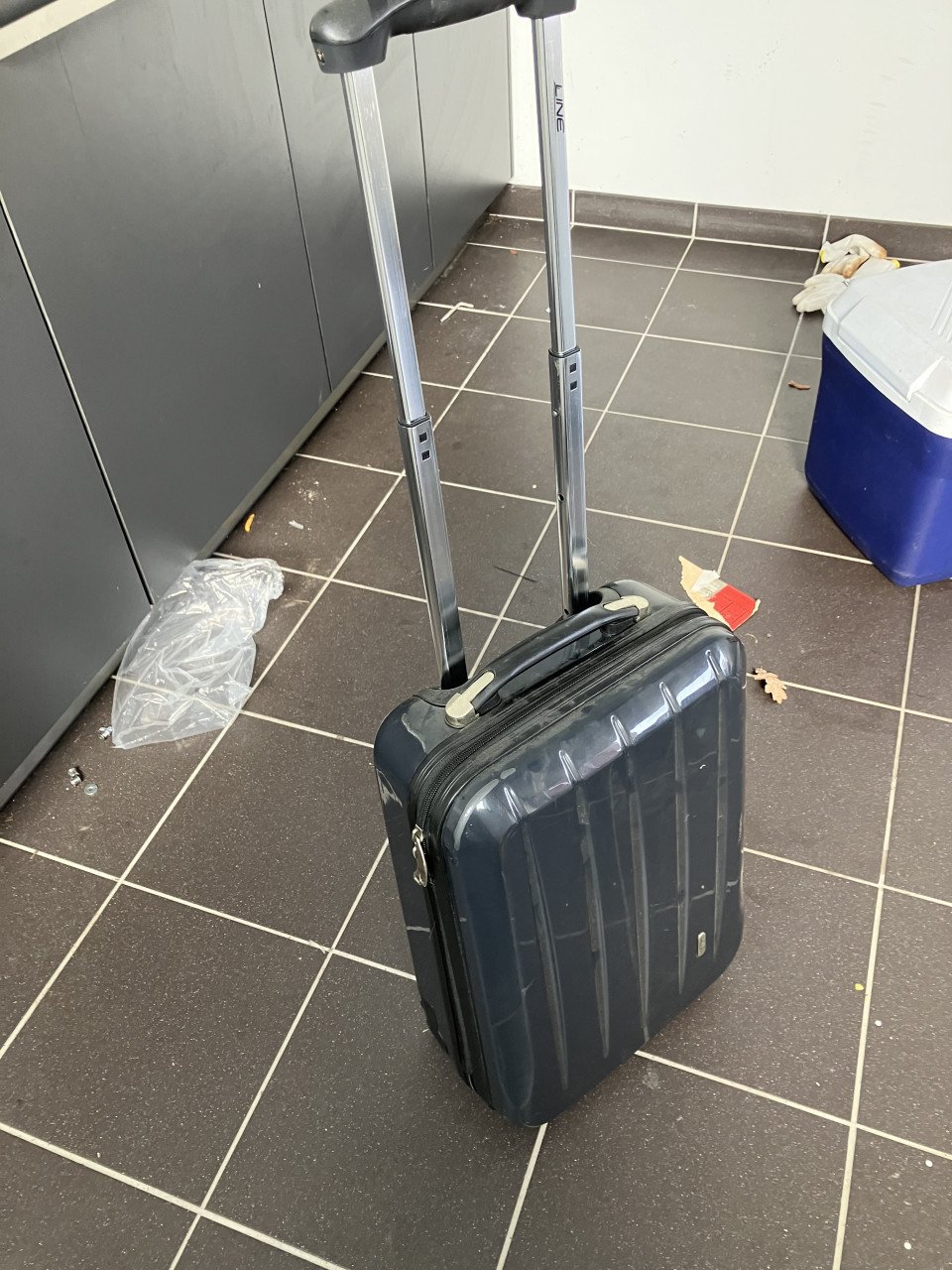 Te koop in zeer goede staat reiskoffertje met trekstang