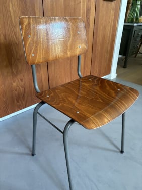 Vintage schoolstoel
