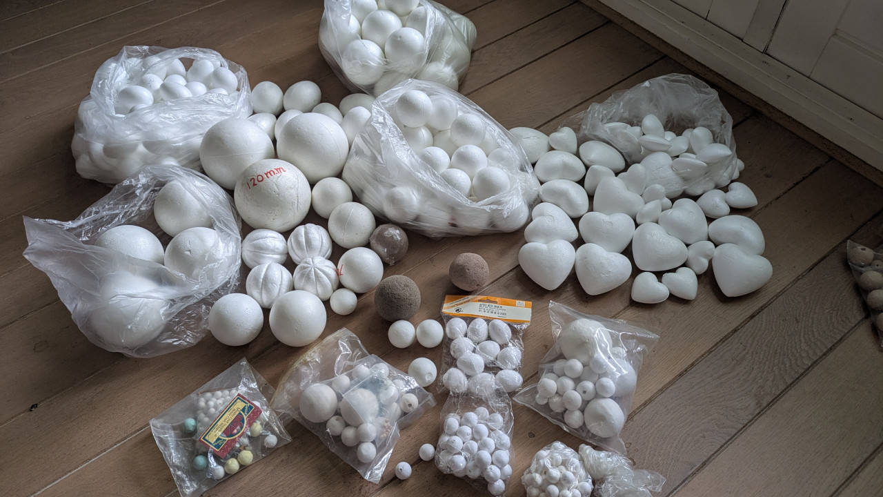 Piepschuim ballen (Styropor)