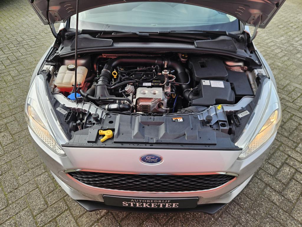Ford Focus 1.0 titanium | cruisec. | bluetooth