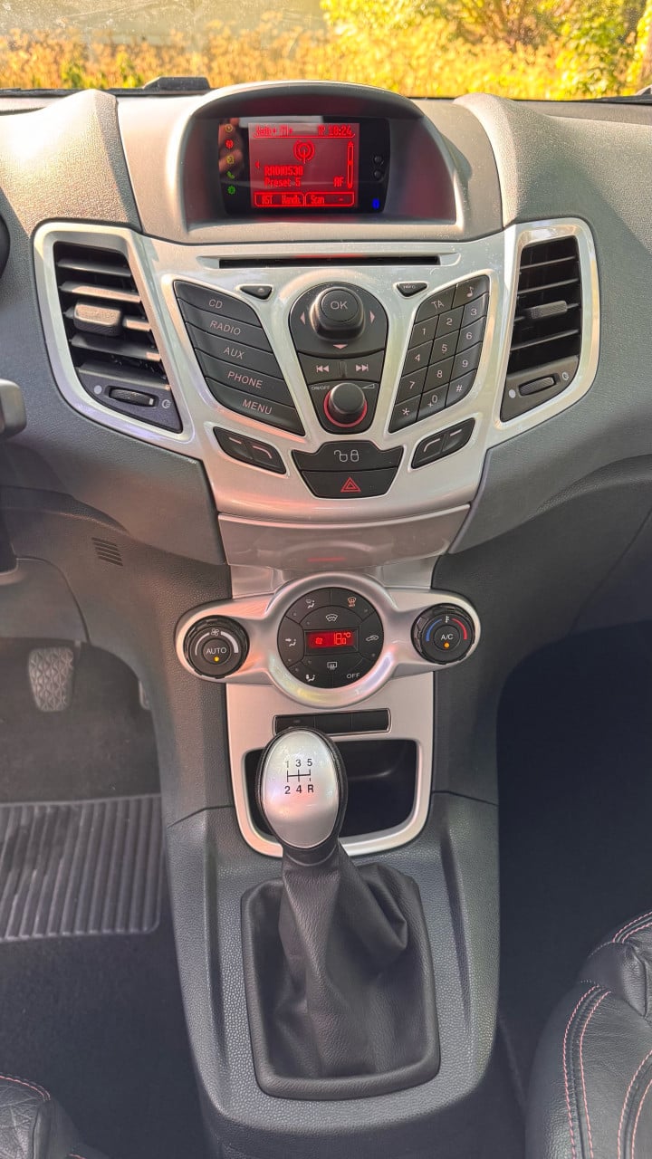 Ford Fiesta 1.6 Ti-vct 120PK Sport ST Line