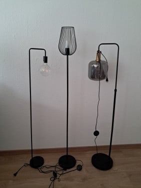 3 lampen €20,= per stuk €50,= voor alle 3 in 1 koop