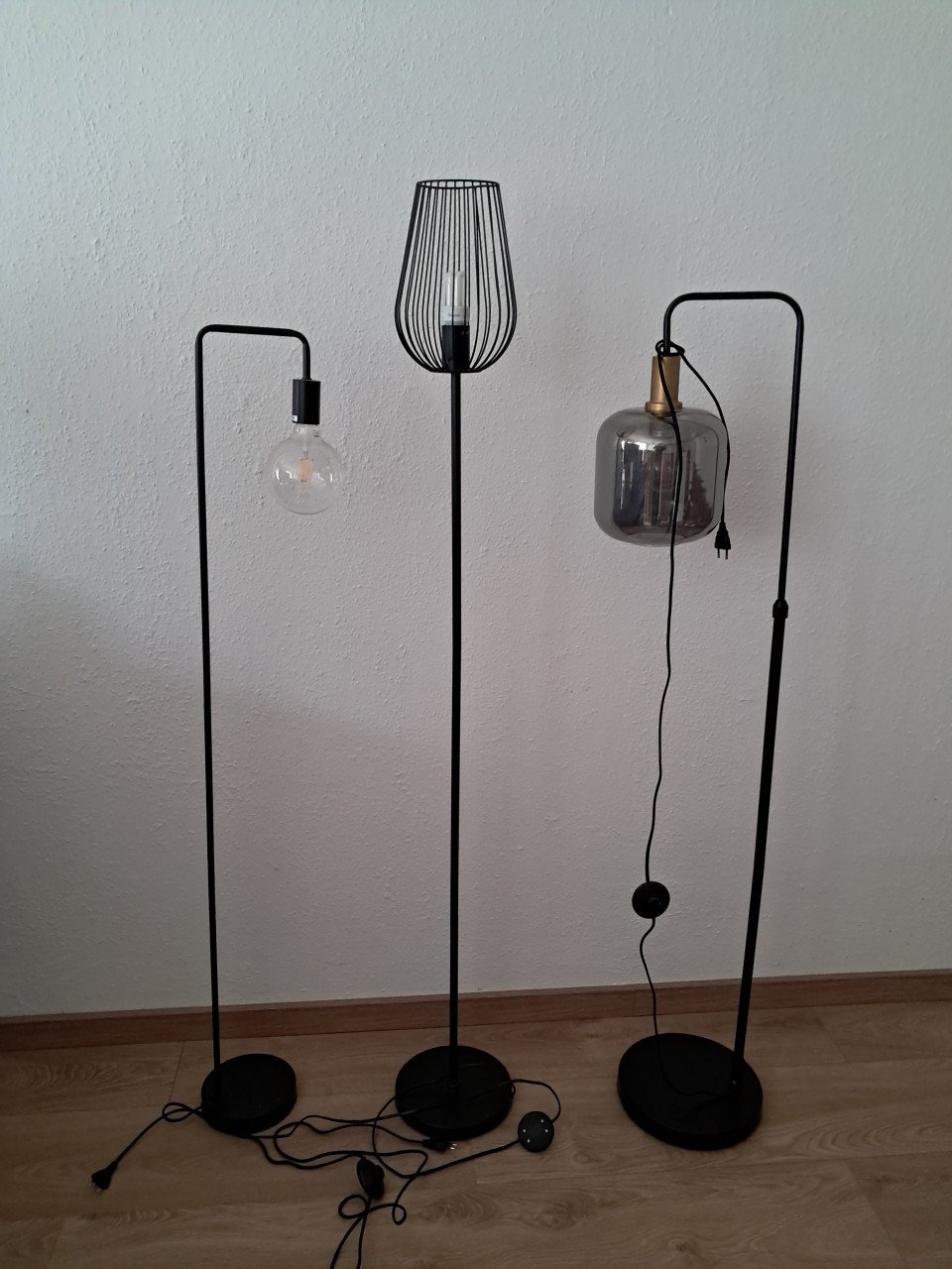 3 lampen €20,= per stuk €50,= voor alle 3 in 1 koop
