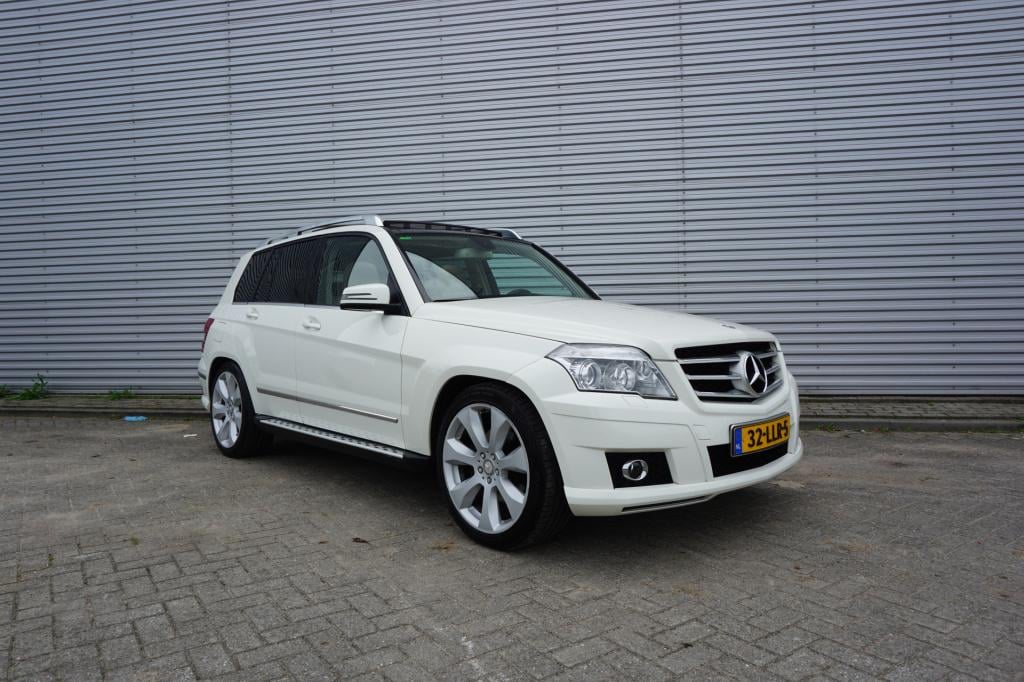 Mercedes-Benz Glk 350 4-matic automaat - pano / climate / navi / cruise / c