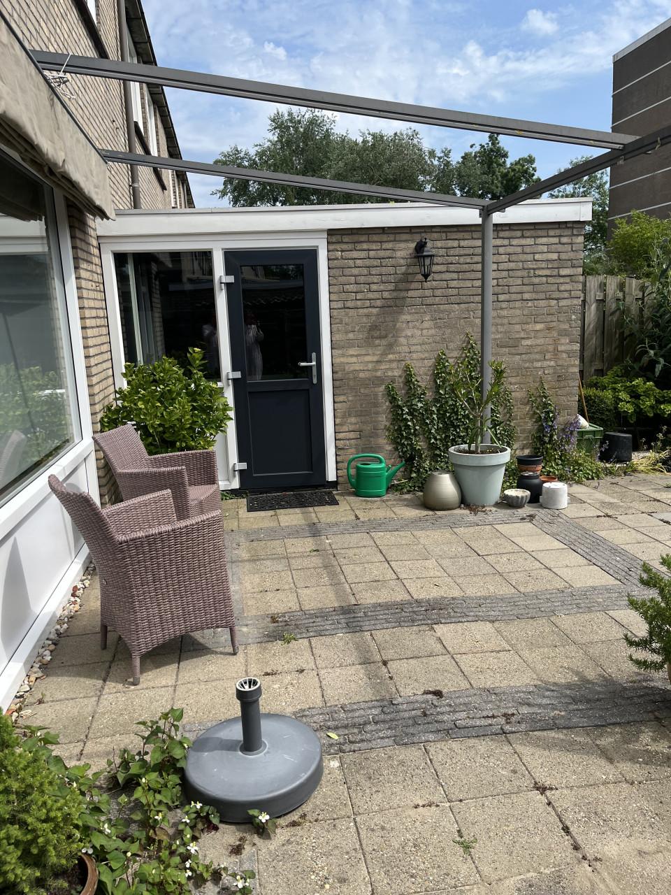 Gratis Muurpaviljoen/zonnescherm