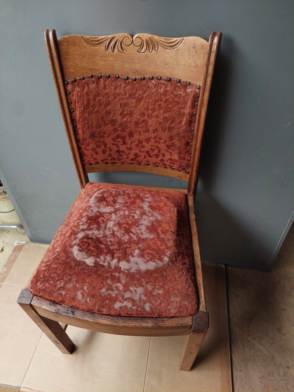 Ouderwetse eetstoelen