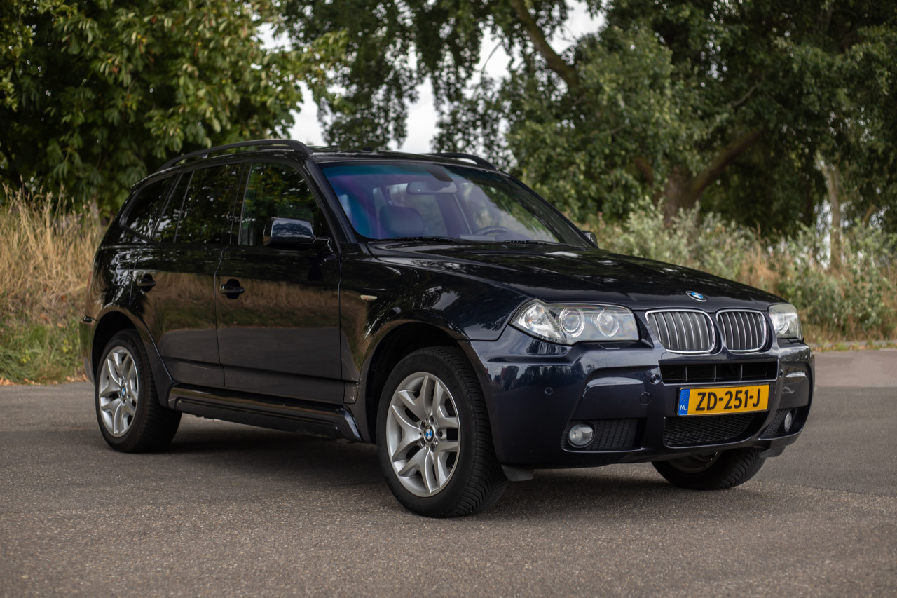 BMW X3 3.0 | 2007 | M-Sportpakket | High Executive | Handgeschakeld | Young