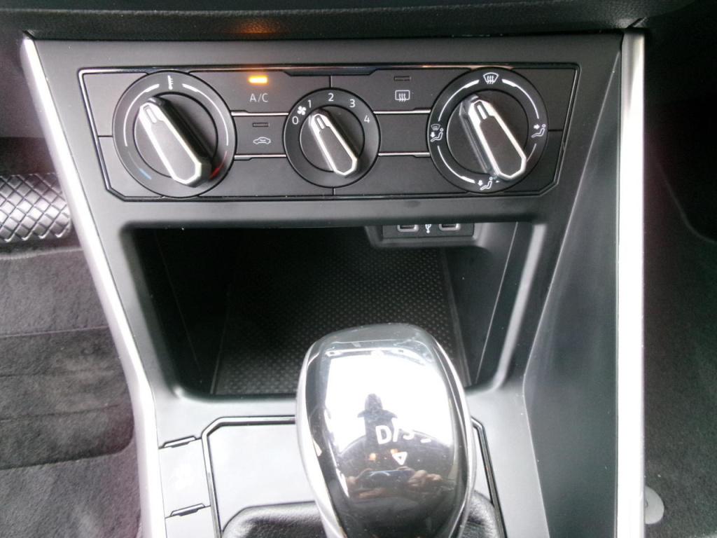 Volkswagen Polo 1.0 tsi automaat, carplay, 5-drs, a.cam.