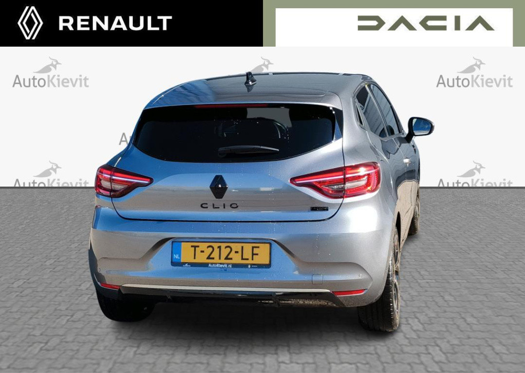 Renault Clio 1.6 e-tech hybrid 145 e-tech engineered