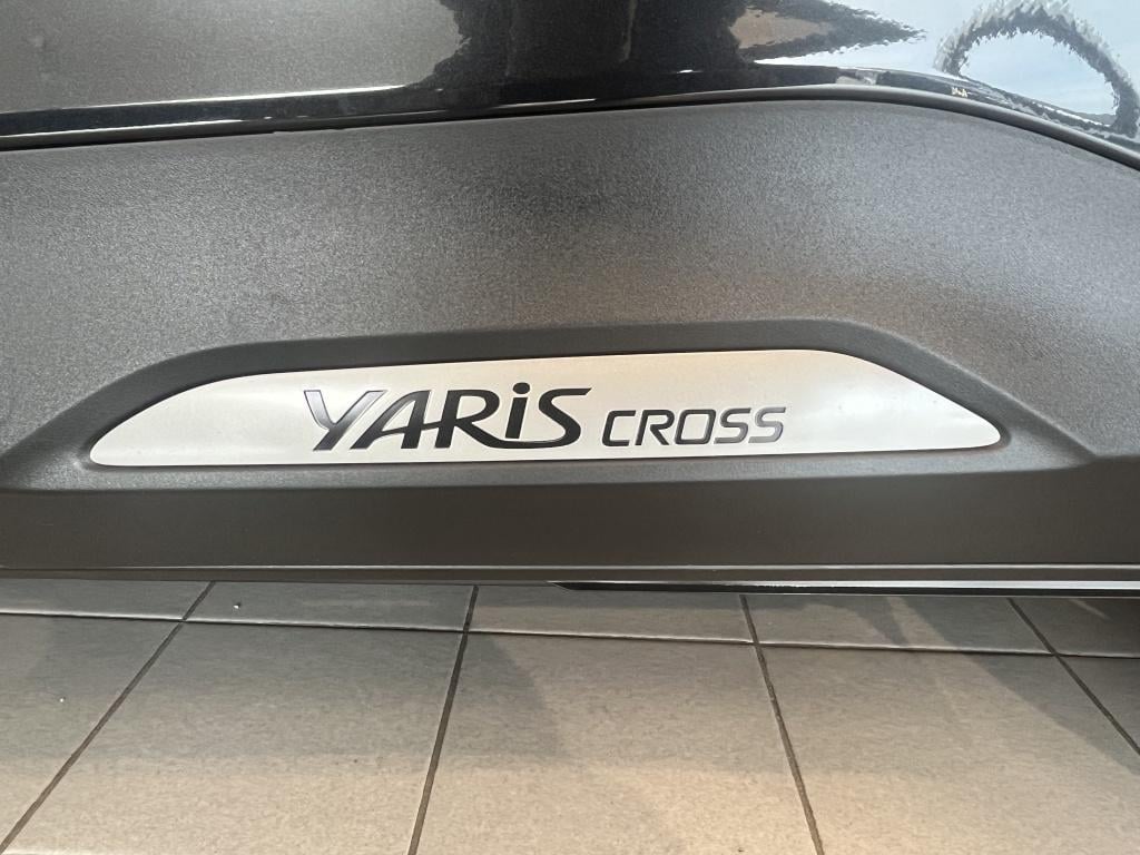 Toyota Yaris Cross 1.5 hybrid 115 first