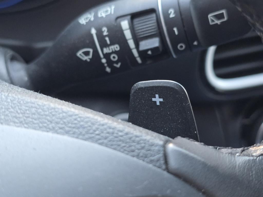 Hyundai Kona 1.6 gdi hev premium | lederen bekleding | stoel/stuur verwarmi