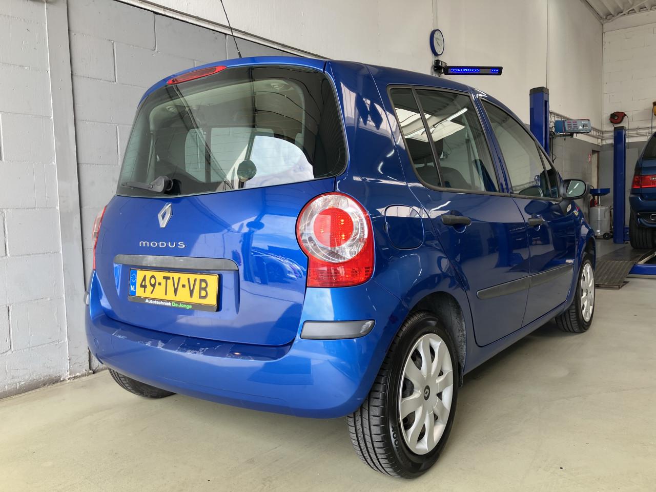 Renault Modus 1.2-16V Acces