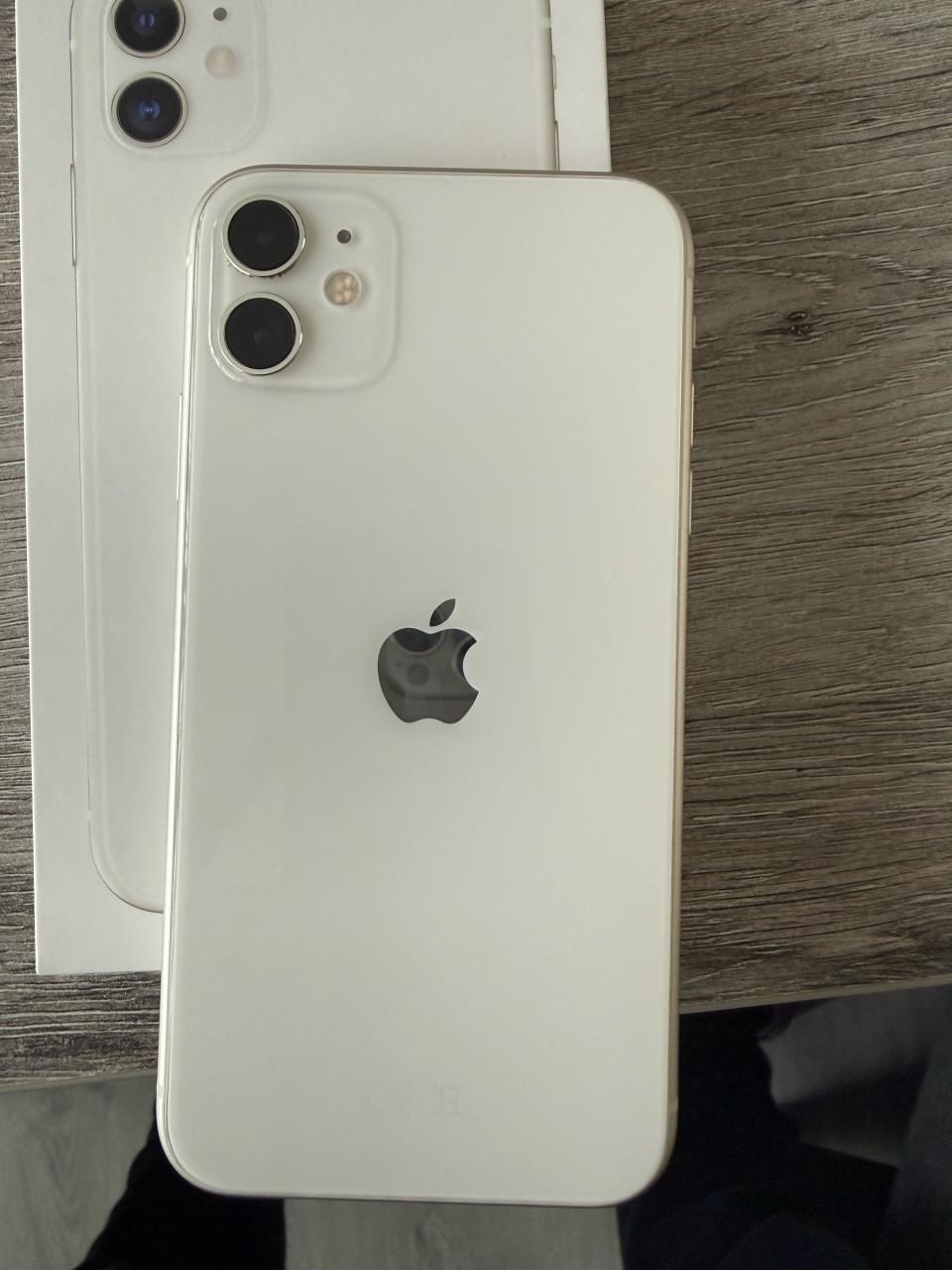 Iphone 11 (64GB) ZGAN