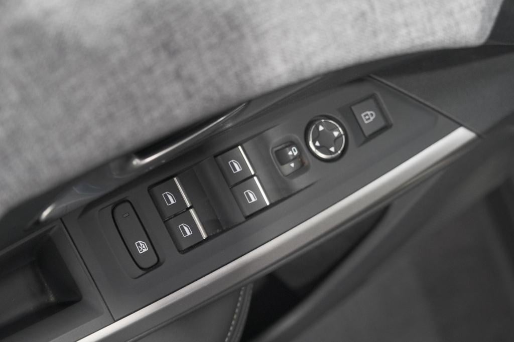 Peugeot 5008 1.2 hybrid 145 allure 7p | adaptieve cruise control | camera |
