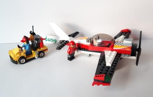 Lego  City 60019: stuntvliegtuig en auto