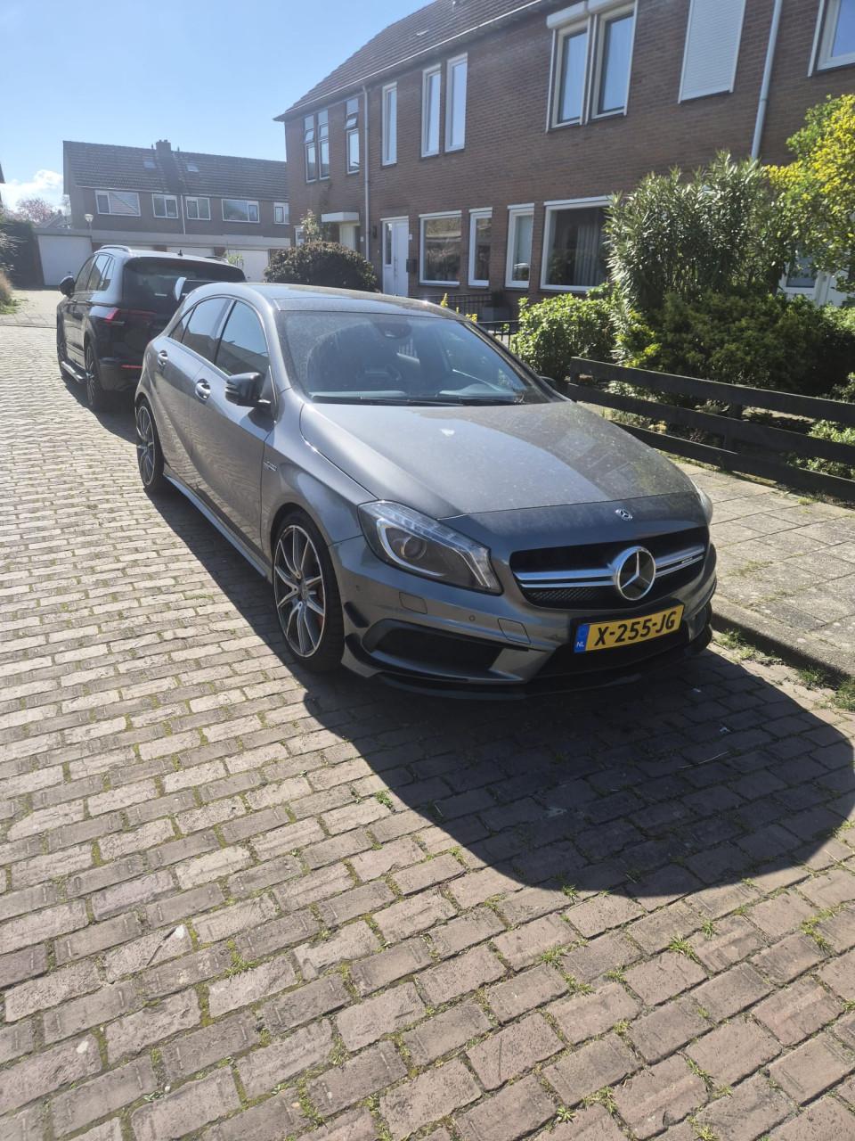 Mercedes A45 AMG