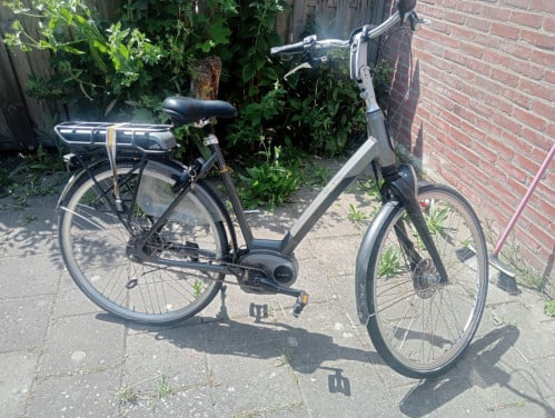 Electrische fiets voor onderdelen
