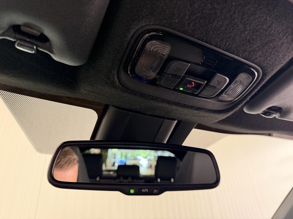 Toyota Yaris Cross 1.5 hybrid launch ed| pano| jbl| hud| adap.cruise| leder