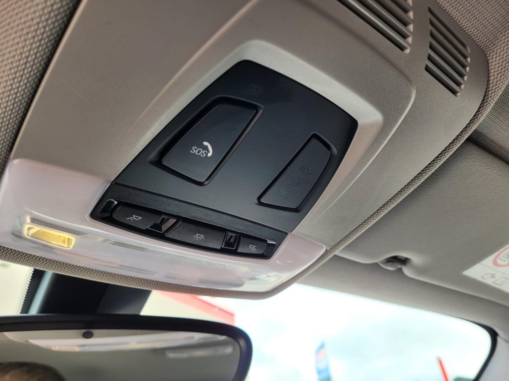 BMW 1 Serie 116i executive advantage . navi climate pdc lm velgen led stoel