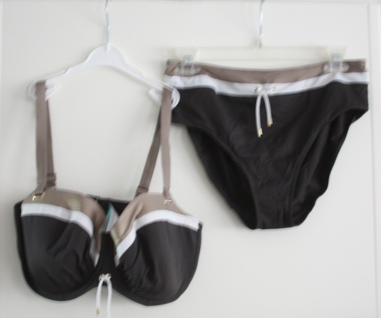Bikini maat 42- bovenstuk 85F