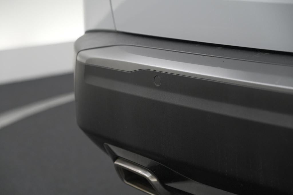 Peugeot 2008 puretech 130 eat8 allure | 360 camera | dodehoekdetectie | app
