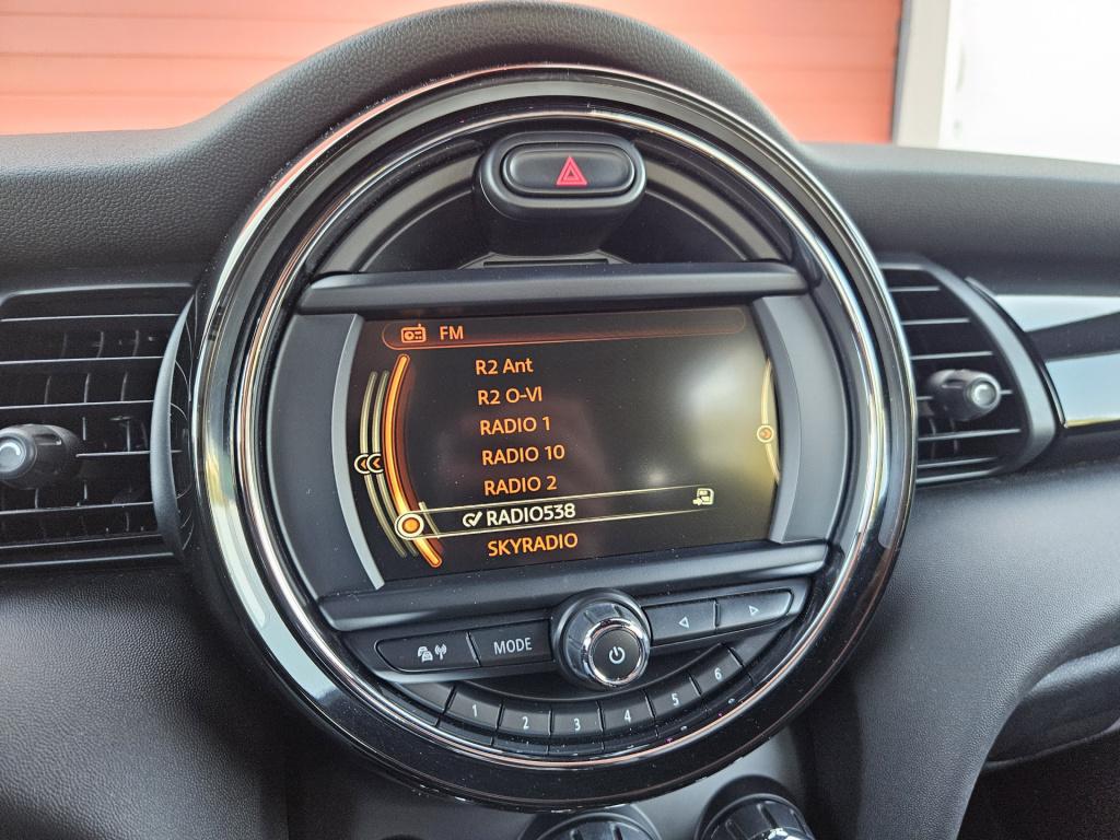 Mini 5-deurs 1.5 cooper pepper serious business | keyless | rijklaar inclus