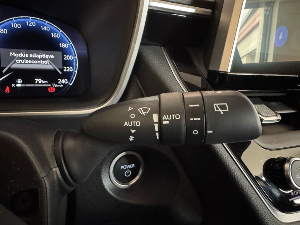 Toyota Corolla Cross hybrid 200 dynamic