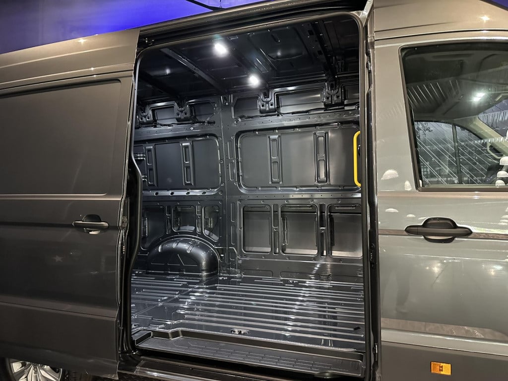 Volkswagen Crafter 30 2.0 tdi l3h3 *led*camera*acc*comfortstoel*