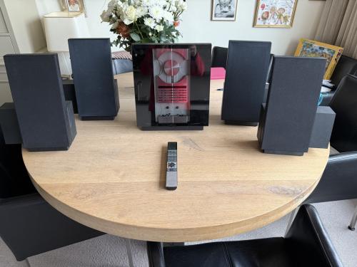 Radio, cd en cassette BeoSound Ouverture met 4 boxen en afstandsbediening