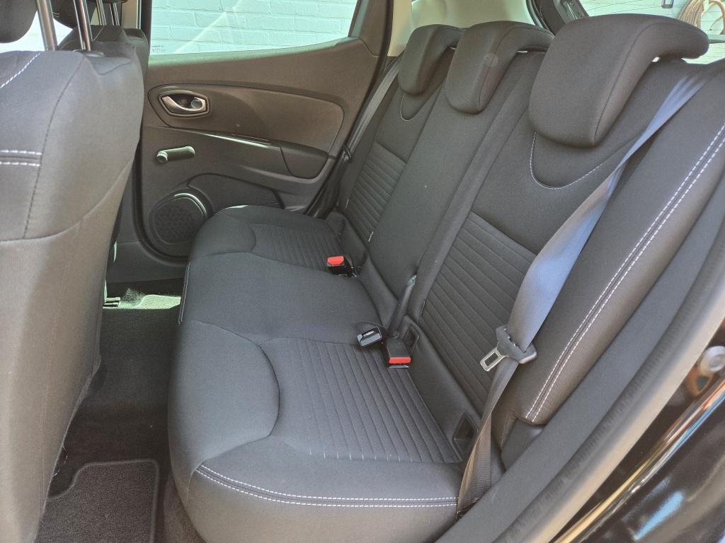Renault Clio 0.9 tce limited | navi | keyless | parkeer sensoren